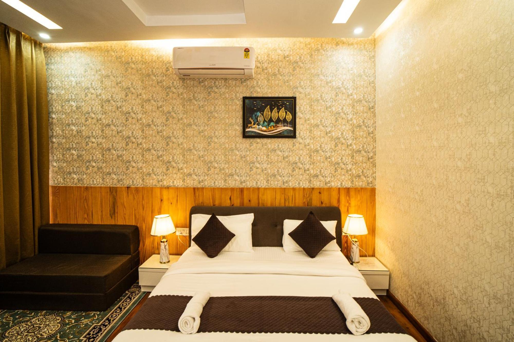 The Aravali Resort Bijni Extérieur photo