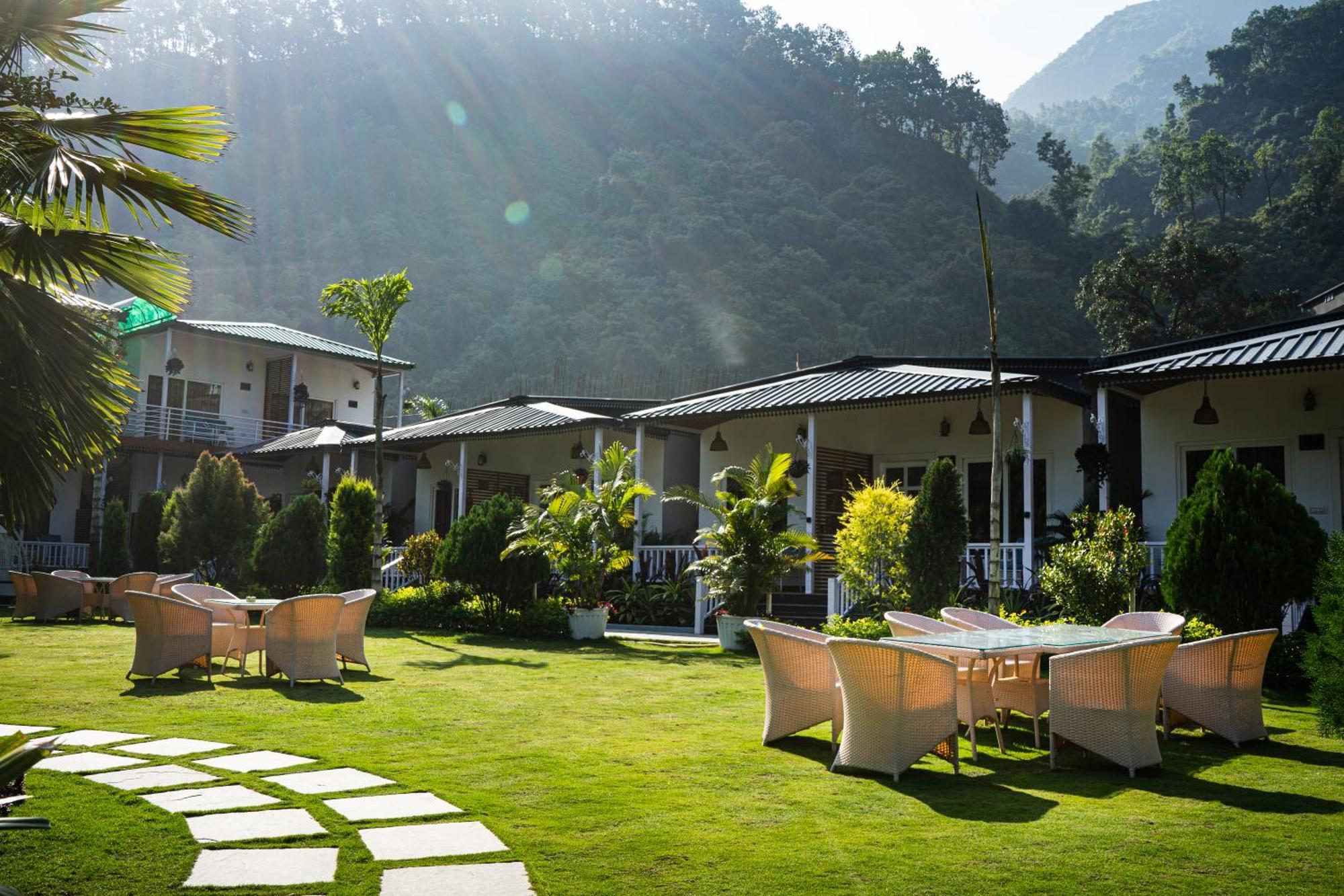 The Aravali Resort Bijni Extérieur photo