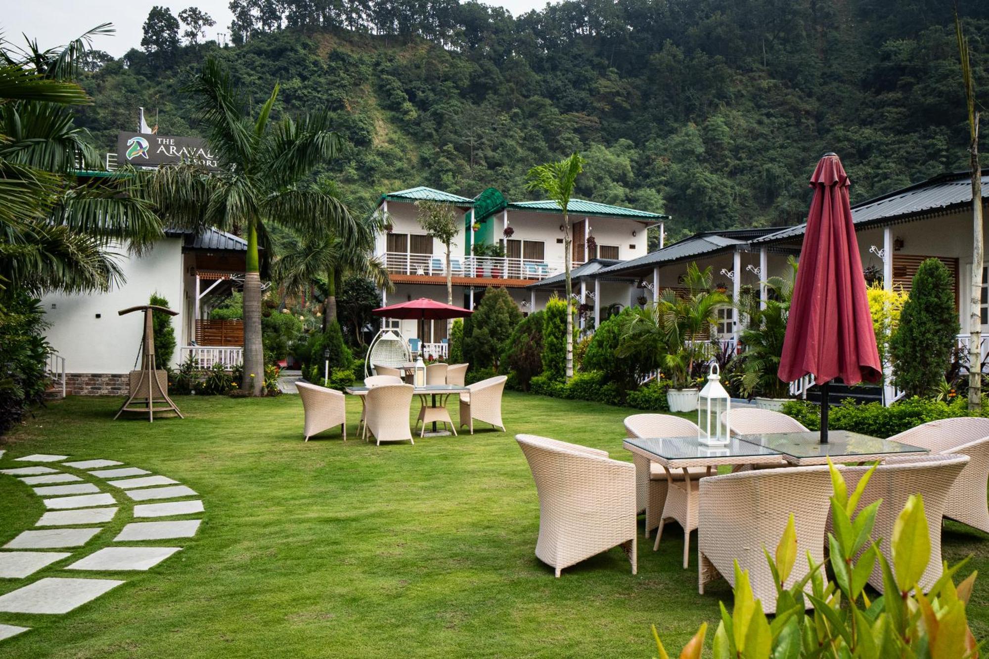 The Aravali Resort Bijni Extérieur photo